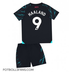 Manchester City Erling Haaland #9 Replika Tredje Tröja Barn 2023-24 Kortärmad (+ Korta byxor)